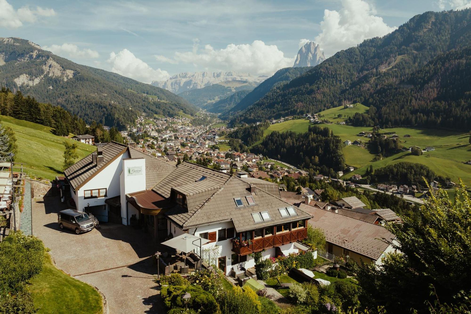 Hotel Grien Ortisei Zewnętrze zdjęcie